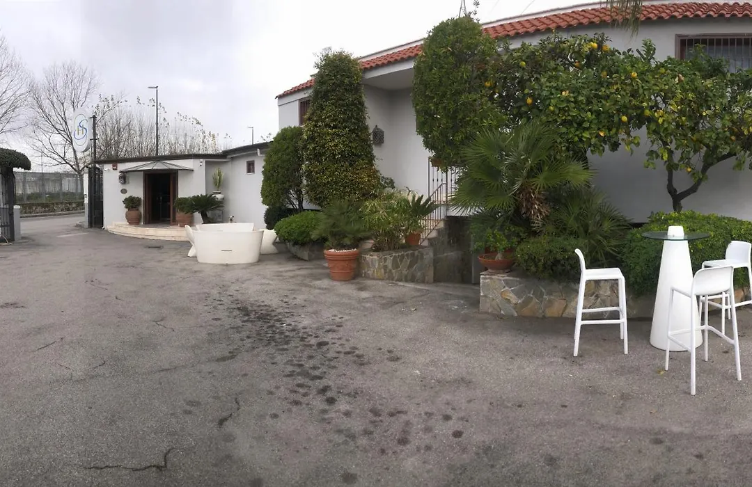 Hotel Serena-1